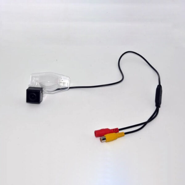 Camera video auto dedicata pentru mersul cu spatele compatibila cu Honda CRV2012 /Jade deschidere 120 de grade instalare la bec - imagine 2