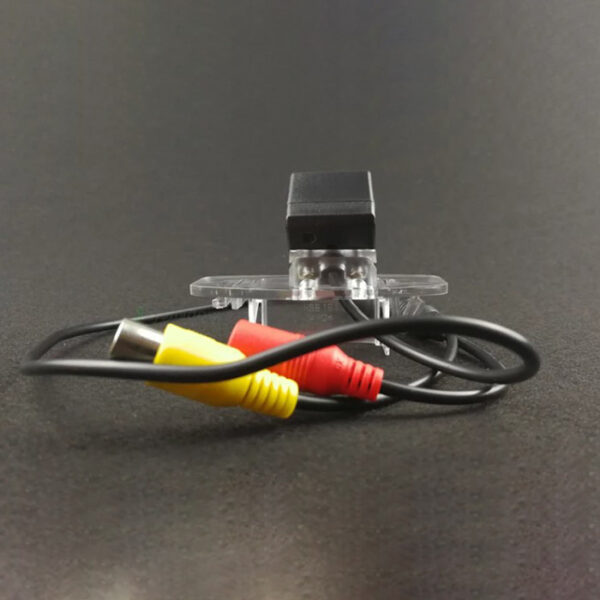 Camera video auto dedicata pentru mersul cu spatele compatibila cu Honda Civic 2012/Accord 2009-2012/Spirior 2013 & 2015/Crider - imagine 4