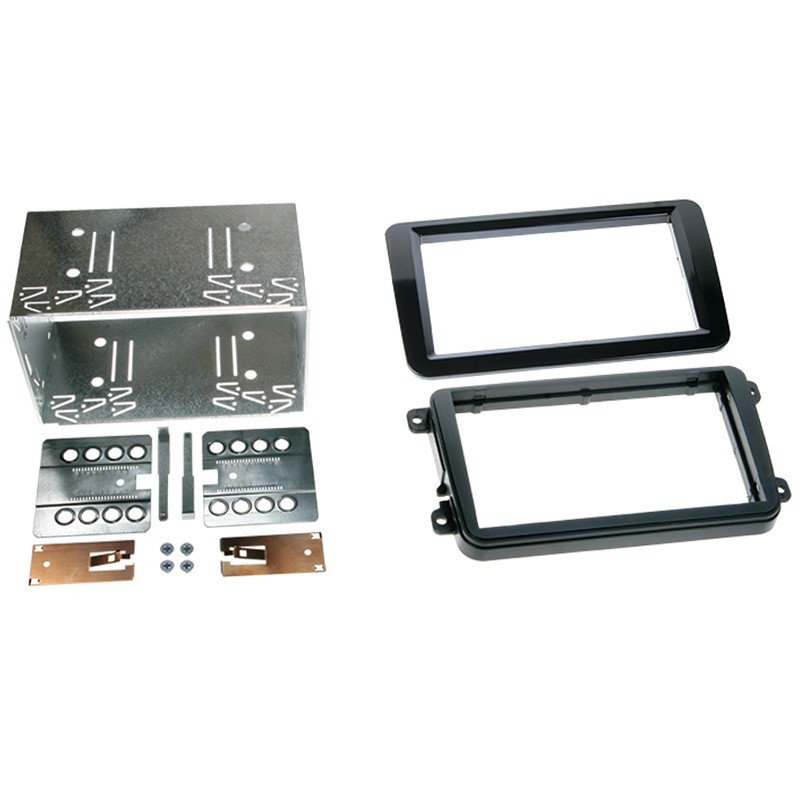 22587.jpg Connects2 CT23VW09 kit rama 2DIN VW Passat/Jetta/Golf/Tiguan(negru piano) - imagine 1