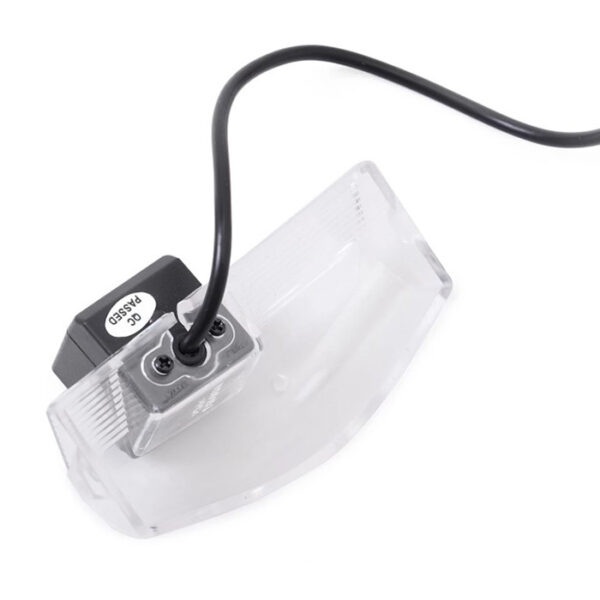 Camera video auto dedicata pentru mersul cu spatele compatibila cu Mazda 3 2011 deschidere 120 de grade instalare la becul de l - imagine 2