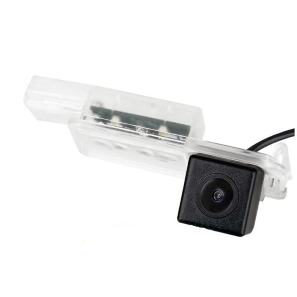 Camera video auto dedicata pentru mersul cu spatele compatibila cu VW CC 2013/Golf 7 deschidere 120 de grade instalare la becul - imagine 2