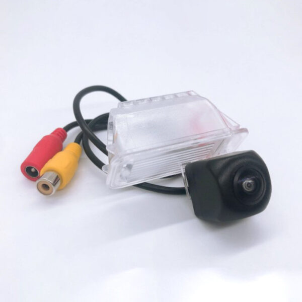 Camera video auto dedicata pentru mersul cu spatele compatibila cu Ford Kuga 2013 unghi 150 de grade night vision 0 lux U2 - imagine 4